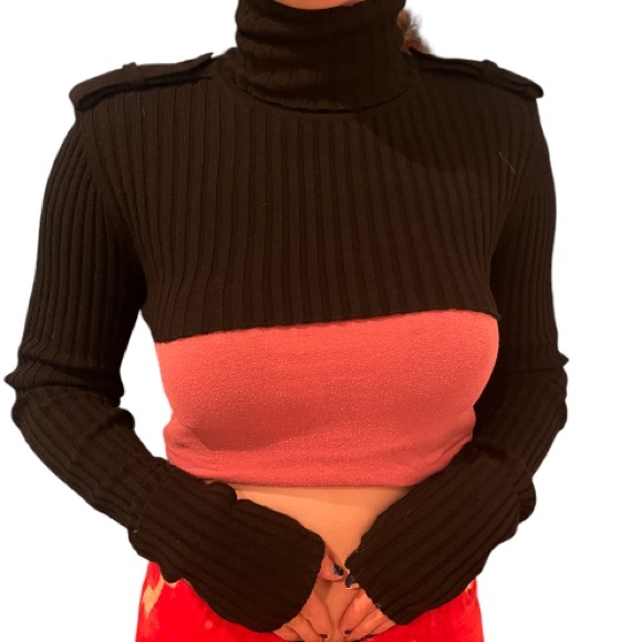 Wolford Super Crop Bolero Turtle Neck Sweater-Wool Blend - Picture 16 of 16